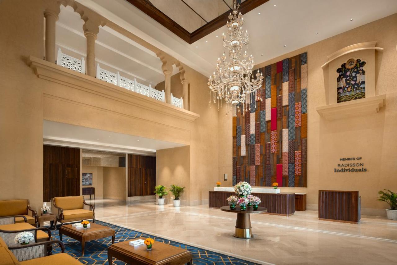 Uday Palace Navsari, A Member Of Radisson Individuals Esterno foto