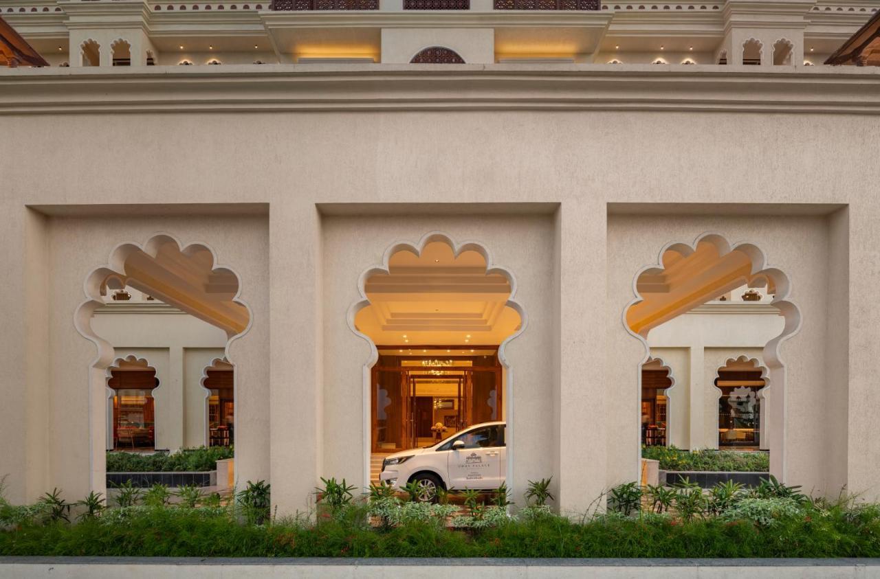 Uday Palace Navsari, A Member Of Radisson Individuals Esterno foto